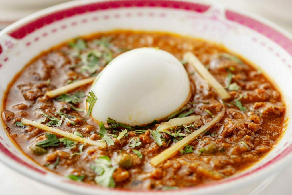 Home 9 Keema Curry